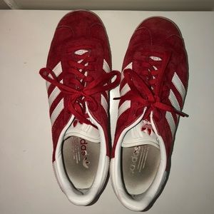 Red Adidas Gazelles Women’s 8.5